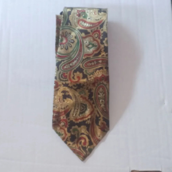 Golfer tie   ( box I ) - Picture 1 of 2